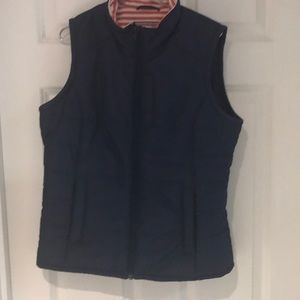 Vineyard vines vest Women size S